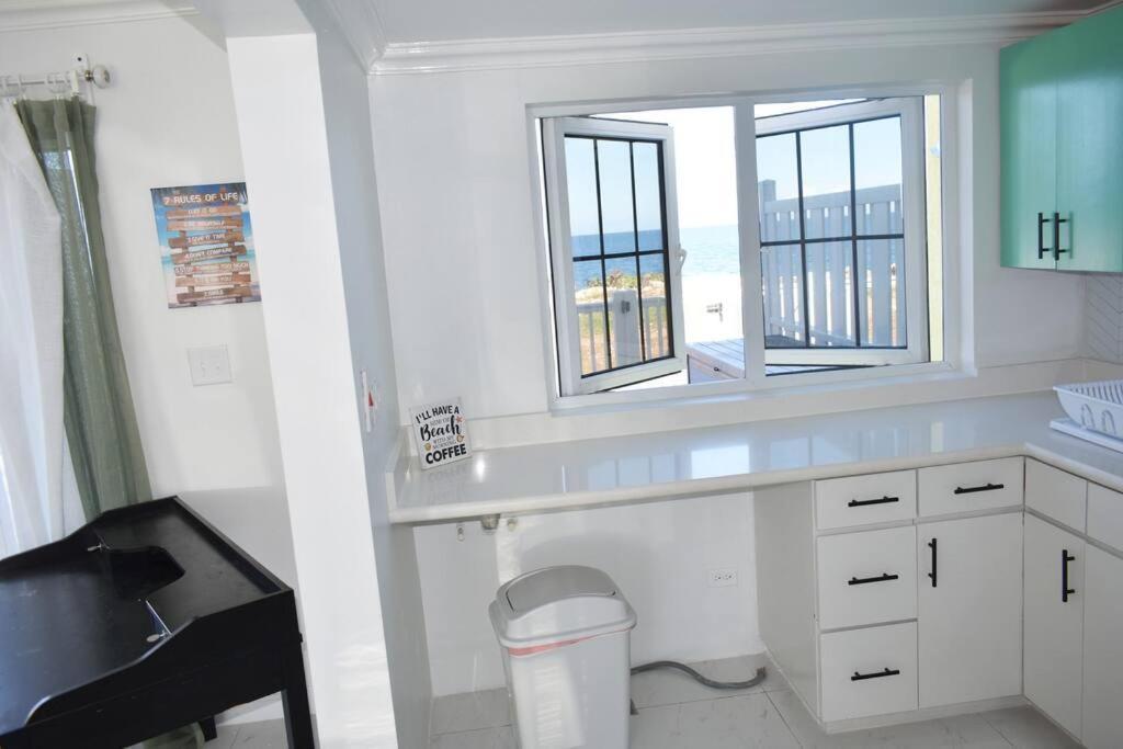 Villa Irie Vibes Ocean View Negril Esterno foto