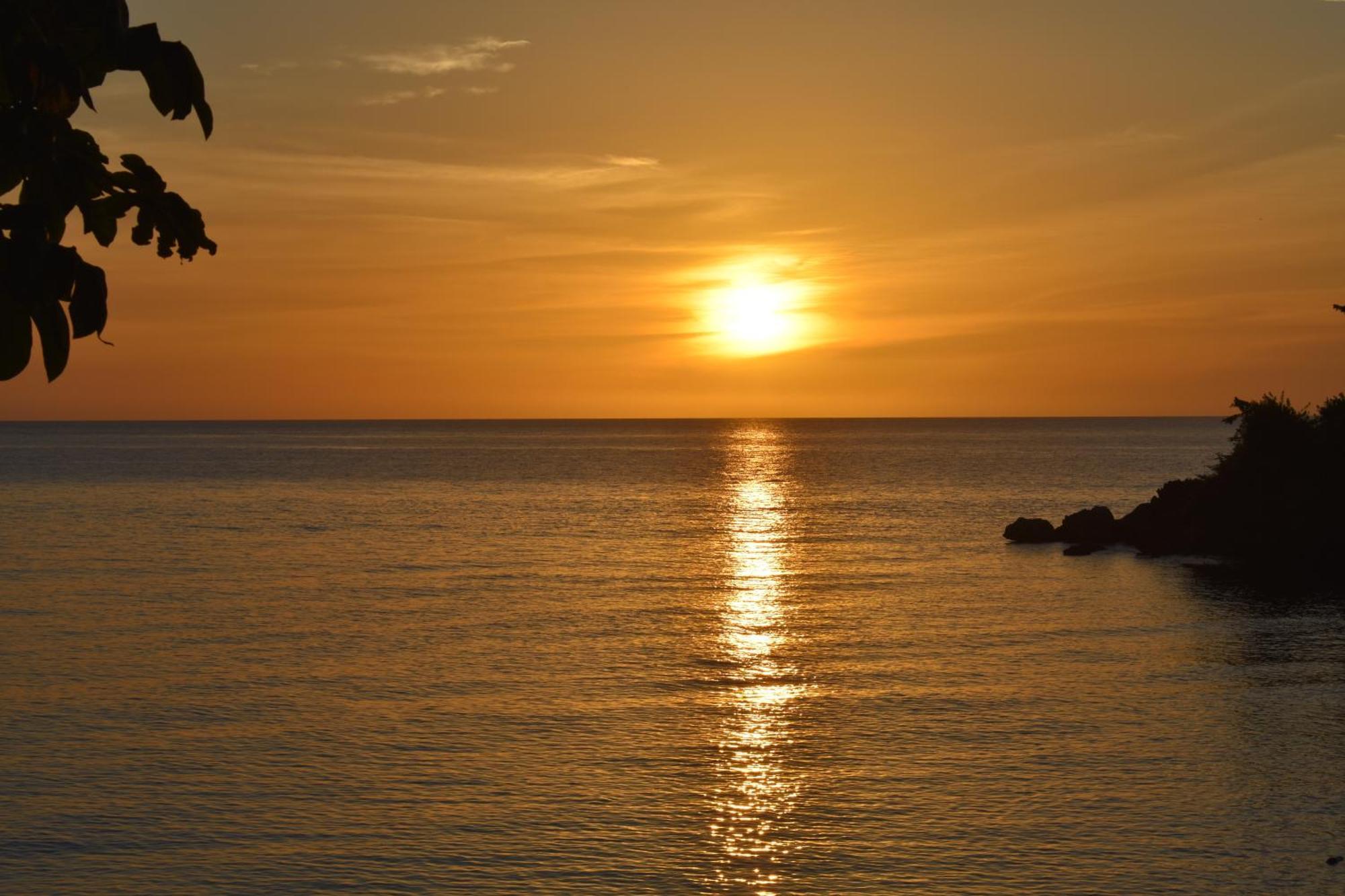 Villa Irie Vibes Ocean View Negril Esterno foto