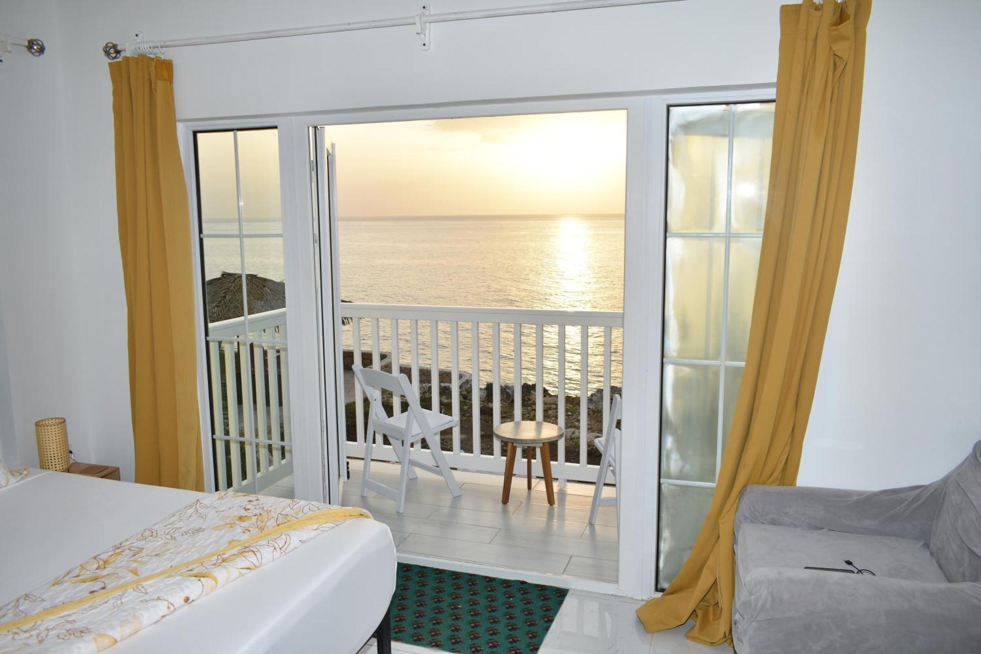 Villa Irie Vibes Ocean View Negril Esterno foto
